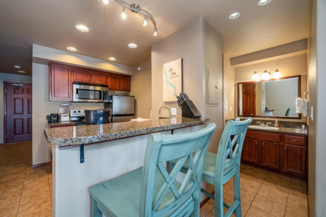 Grandview Lake Chelan- Waterfront View, Pool, Hot Tub, Golf, 1 Min To Downtown Exteriör bild